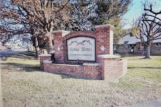 86 Kenna Dr, Charleston, WV 25309