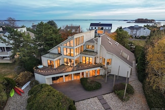 10 Surf Rd, Westport, CT 06880