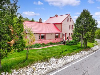 327 Town House Rd, Vienna, ME 04360