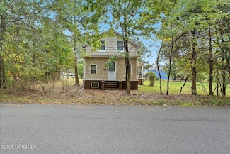 225 Irvington Ave, Somerset, NJ 08873