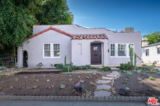 10630 Bloomfield St, North Hollywood, CA 91602