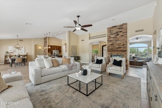 616 E Lavitt Ln, Phoenix, AZ 85086