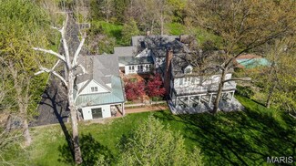 201 S Warson Rd, Saint Louis, MO 63124