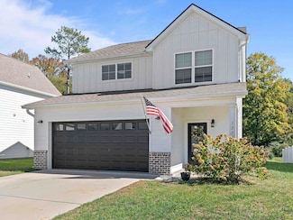1275 Baldwin Field Cir, Hixson, TN 37343