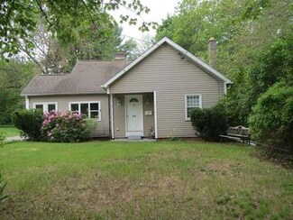 34 Prospect St, Baldwinville, MA 01436
