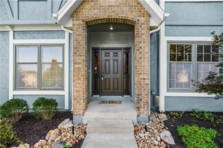 6013 Hallet St, Shawnee, KS 66216