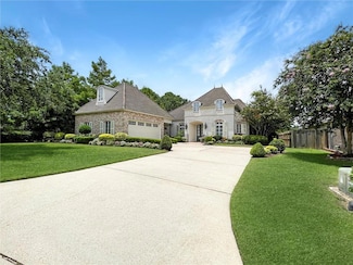 101 Cypress Lakes Dr, Slidell, LA 70458