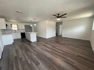 1673 Gill St, Blue Mound, TX 76131