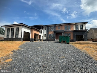 2113 Chain Bridge Rd, Vienna, VA 22182