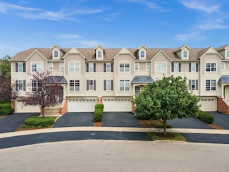 3385 Bradbury Cir, Aurora, IL 60504