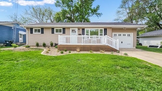 1012 1st St SE, Belmond, IA 50421