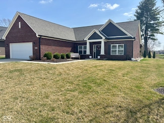 4543 W Meadows Ln, New Palestine, IN 46163