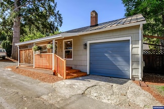 360 Wilson St S, Salem, OR 97302