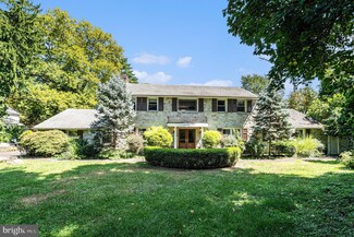 800 Hilton Ln, Elkins Park, PA 19027