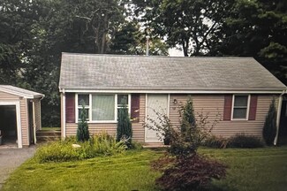 79 Handy Rd, Pocasset, MA 02559