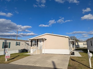 30 Stanton Ave, Egg Harbor Township, NJ 08234