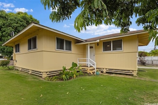 327 Kihapai St, Kailua, HI 96734