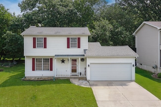 6 Edgewood Ct, Bloomington, IL 61701
