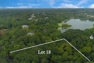 3734 Deerwood Dr, Long Grove, IL 60047