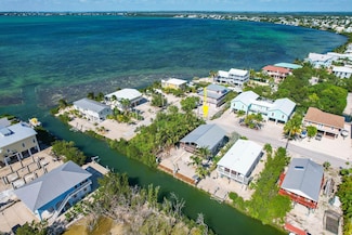 22932 John Avery Ln, Summerland Key, FL 33042