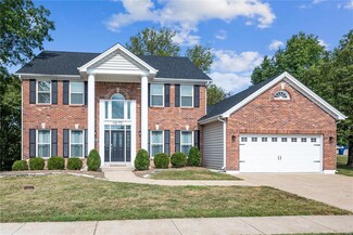 701 Arbor Ridge Ct, Ballwin, MO 63021