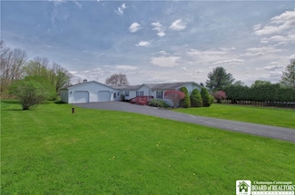 1596 Manchester Rd, Jamestown, NY 14701