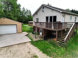 2715 Garfield Rd, Remus, MI 49340