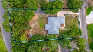 102 Mohawk Trail, Crestview, FL 32536