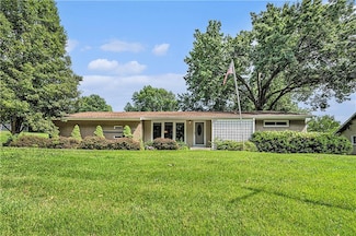 5919 N Adrian Terrace, Kansas City, MO 64151