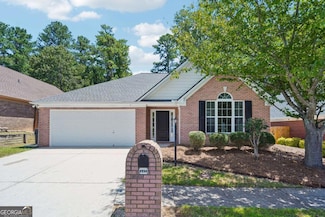 2733 Newtons Crest Cir, Snellville, GA 30078