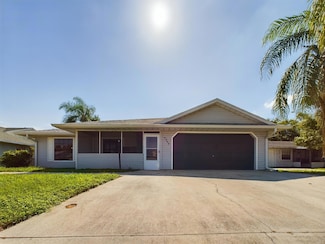 4948 SE 44th St, Okeechobee, FL 34974