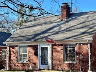 1230 Kessler Boulevard Dr E, Indianapolis, IN 46220