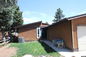 1929 Parker Ave, Sheridan, WY 82801