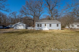 4636 E Laketon Ave, Muskegon, MI 49442