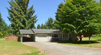 11 Elk Loop Dr, Forks, WA 98331