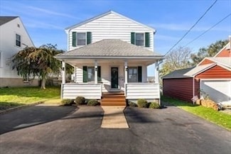 16 Simmons Rd, Nahant, MA 01908