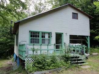 842 Kinney Hill Rd, West Burke, VT 05871