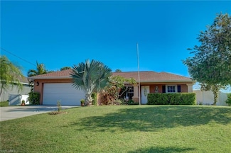 3417 W Gator Cir, Cape Coral, FL 33909