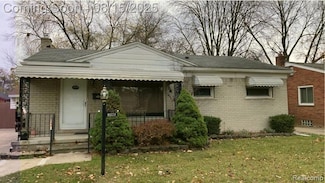 8021 Trafalgar St, Taylor, MI 48180