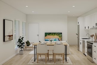 1 Firefly St Unit 402, Portland, ME 04102