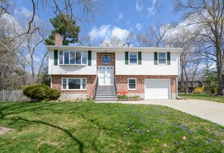 39 Wood Ln, Maynard, MA 01754
