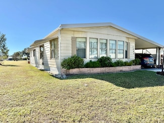 2860 Bay Aristocrat Dr, Sarasota, FL 34234