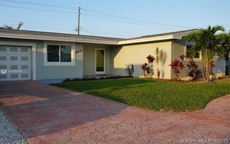 8841 NW 15th Ct, Pembroke Pines, FL 33024