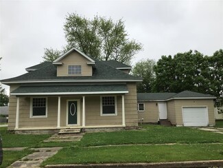 313 W Street Johns St, Vandalia, MO 63382