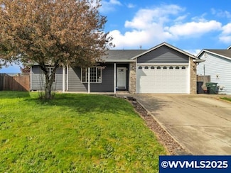 727 Horseback Ct NE, Salem, OR 97301