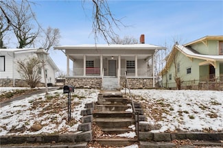 1731 S Crescent Ave, Independence, MO 64052