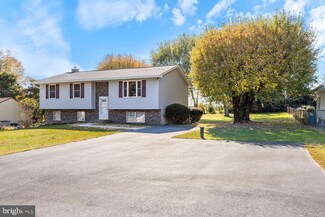 415 Ross Dr, Sykesville, MD 21784