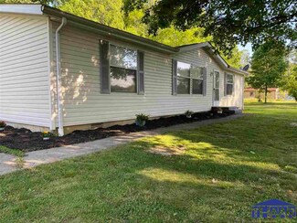 216 Lazy River Rd, Cloverdale, IN 46120