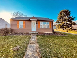 1533 N 13th St, Cambridge, OH 43725
