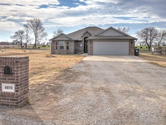 6970 Olind Dr, Mounds, OK 74047